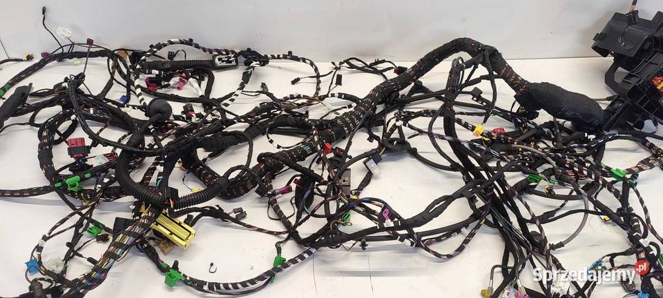 TIGUAN II ALLSPACE WIĄZKA KABINY 15 TSI 2024 RHD sprzedam