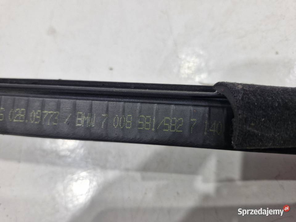 BMW E63 USZCZELKA DRZWI PRAWY PRZÓD 7008581