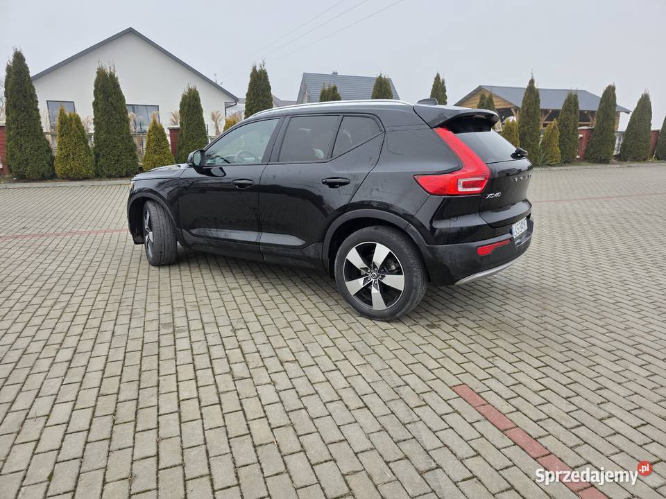 Volvo xc40 2019r 247 T5 AWD Momentum Krupe