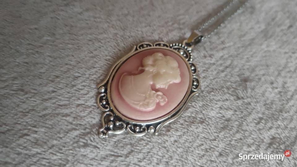 Wisior wisiorek naszyjnik kamea kobieta