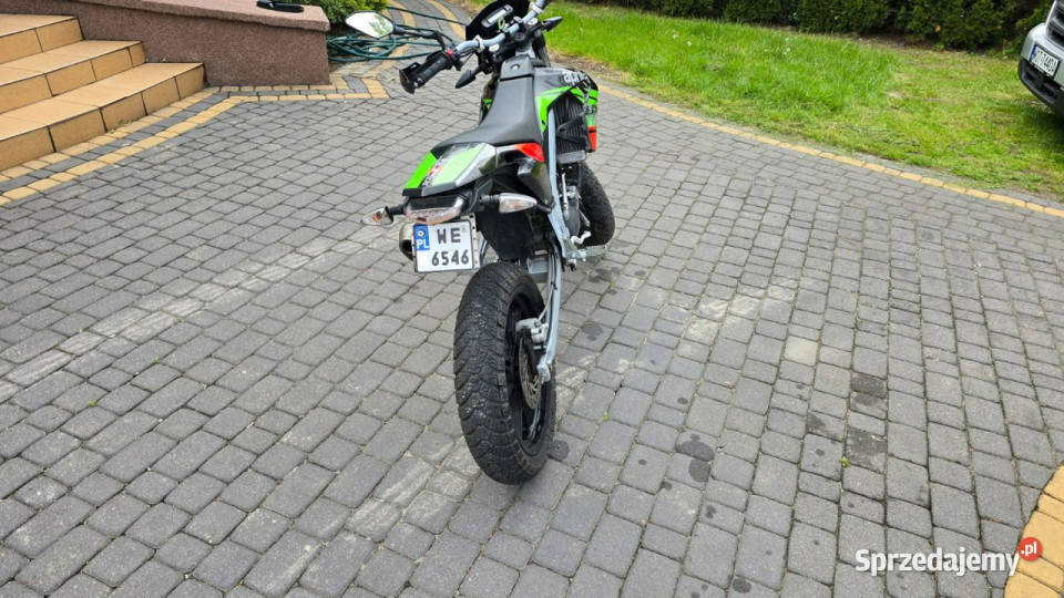 Aprilia SX Aprilla SX50 2 x Komplety Opon
