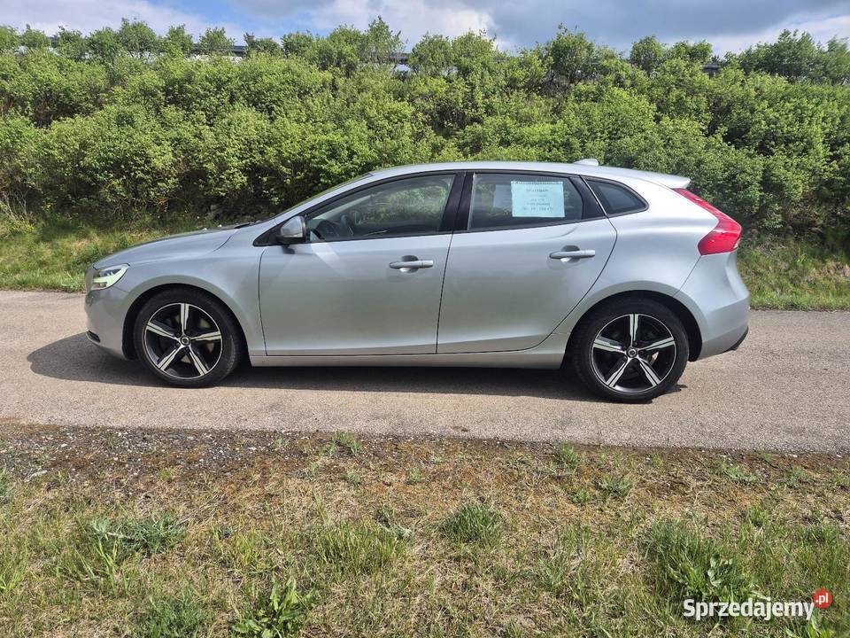 Volvo v40 D3 150 Prywatne nieuszkodzony łódzkie Tomaszów Mazowiecki