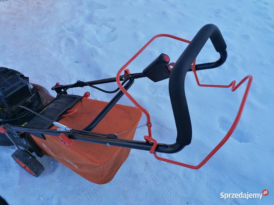 Kosiarka spalinowa Yard Force silnik Przysucha