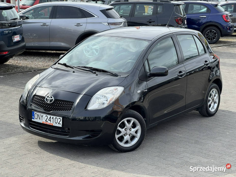 Toyota Yaris FILMAUTOMATRoczna Gwarancja Hatchback Suchy Las