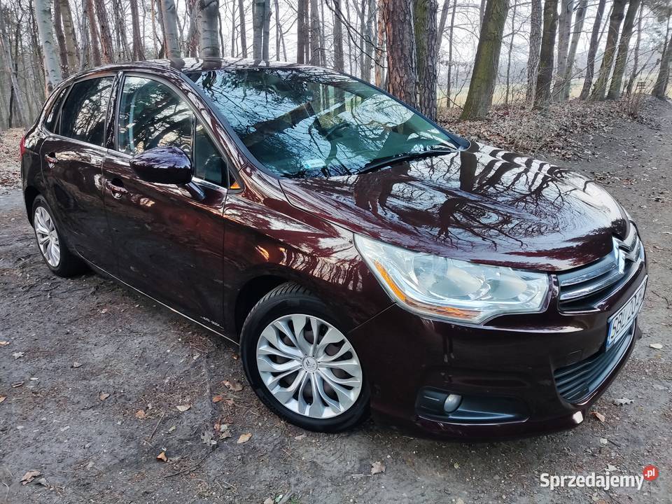 Komfortowy kompakt CITROEN C4 II 2010 w wersji Bojszowy sprzedam