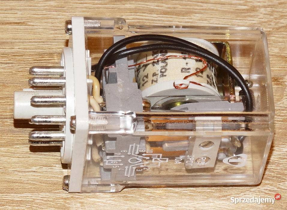 Przekaźnik R15 3PDT 10 A 250 VAC cewka 12 VDC ZP Gliwice