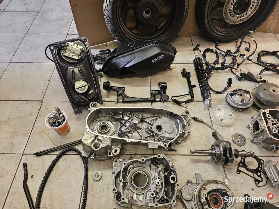 Honda PCX 125 silnik części wał głowica cylinder Części i akcesoria motocyklowe Jelenia Góra