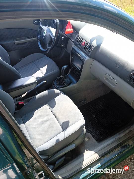 mam do sprzedania Skodę octavia kombi 19tdi Chojnów sprzedam