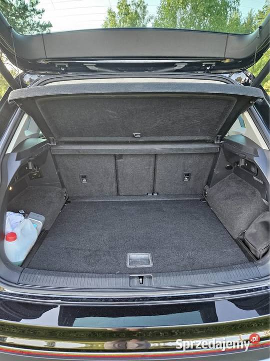 Volkswagen Tiguan 20 TDI DSG 150 2021r Łąg