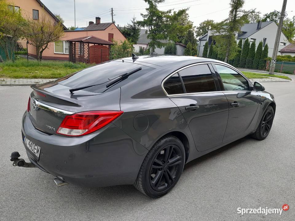Opel Insignia Sport 20 turbo z gazemnapęd 4x4 Rok produkcji 2009