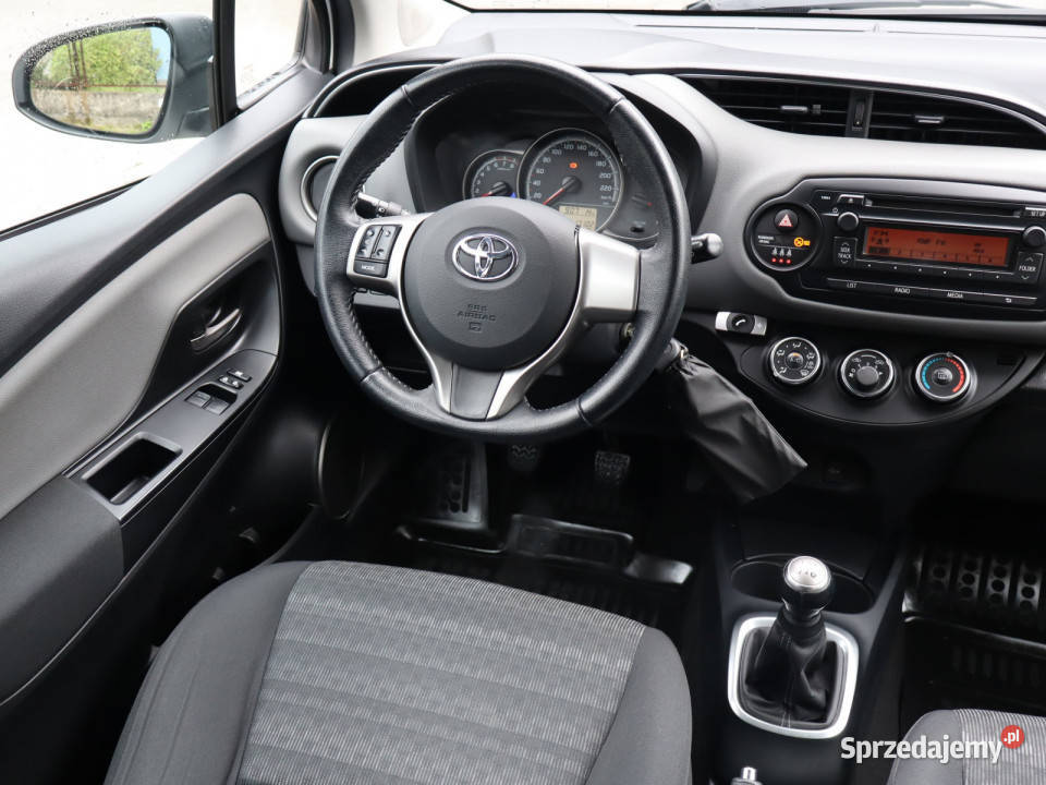 Toyota Yaris 10 VVTi śląskie Katowice