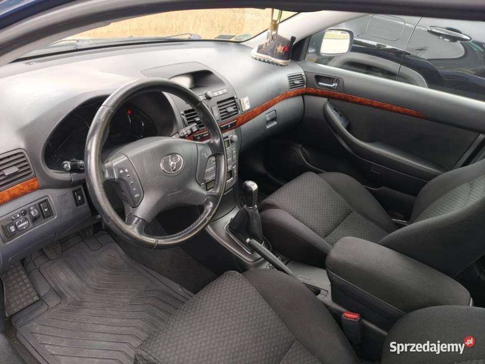 Toyota avensis pomorskie Rumia