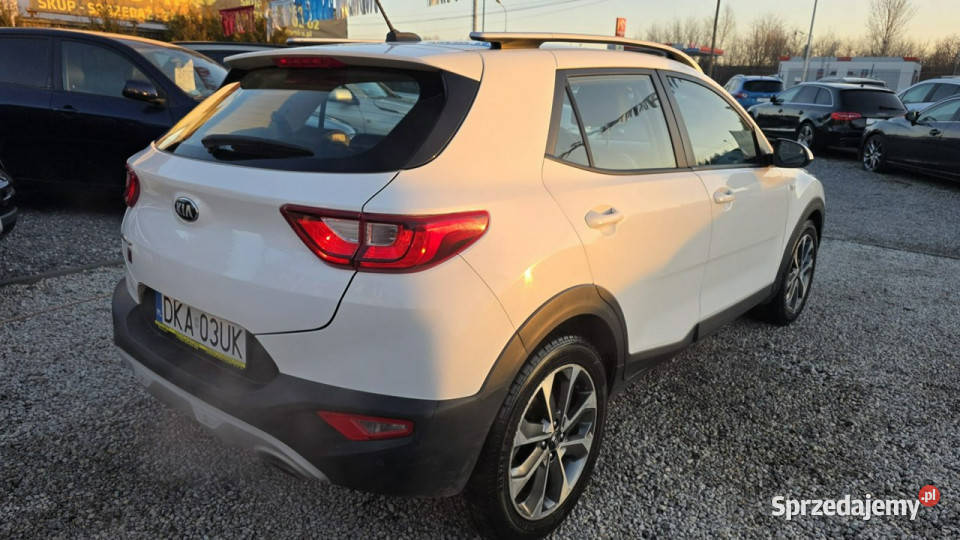 Kia Stonic 1Wł Salon 14 benzyna Śliczny z komputer pokładowy Stonic Świdnica