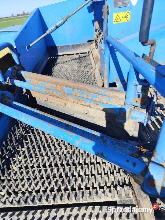 Kombajn do ziemniaków warzyw Bolko z643 sprzedam