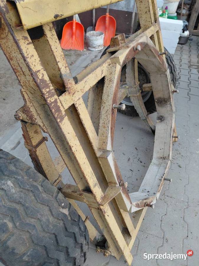 Wózek przyczepy oś resor Ciszyca Przewozowa