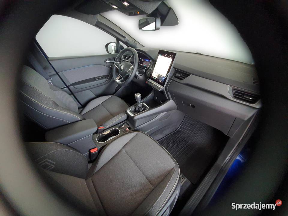 Captur 10 TCe Techno Rok produkcji 2024