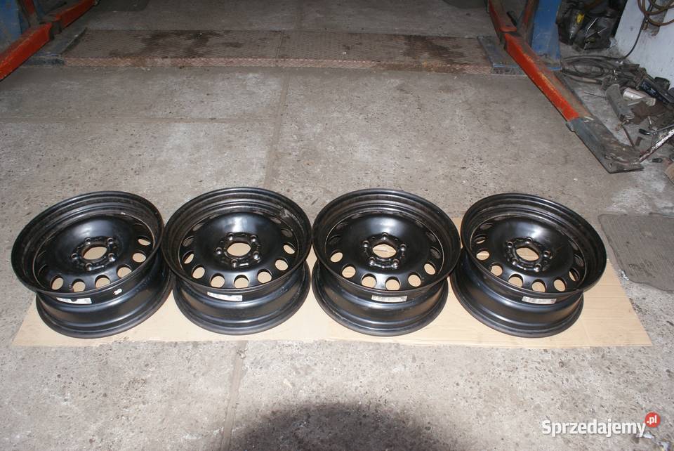 Felgi stalowe 7Jx16 5x120x726 ET31 BMW 3 F30 F31 sprzedam