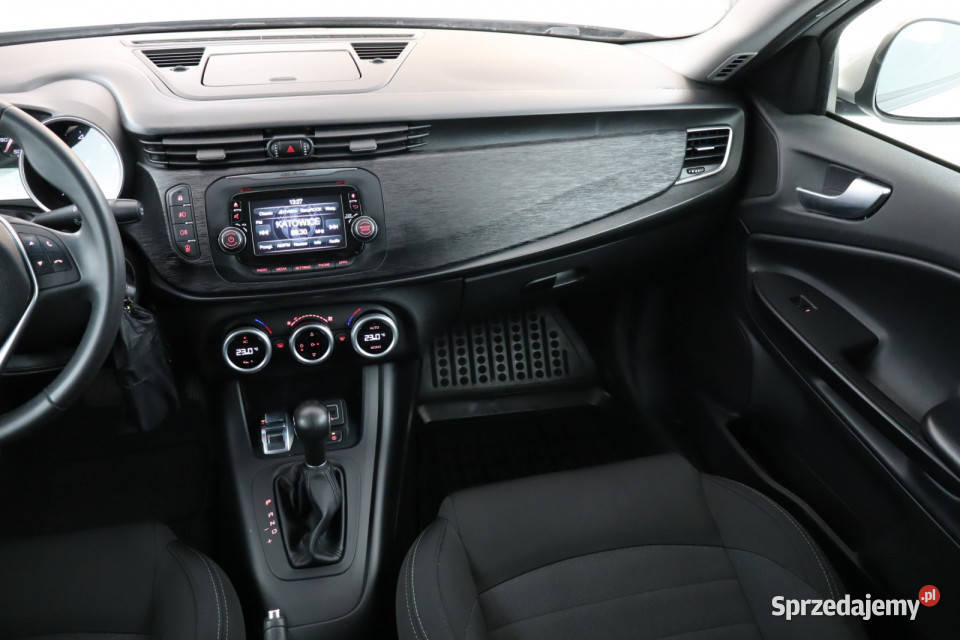 Alfa Romeo Giulietta 20 JTDM srebrny Zabrze