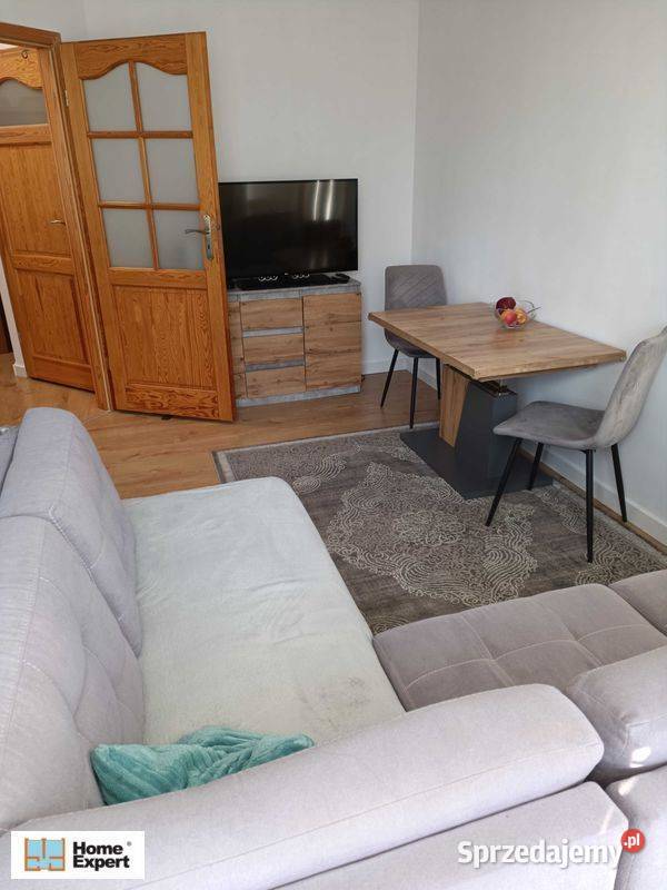 3pok 51met Gumińskiego BALKONPIWNICA Legnica cegła