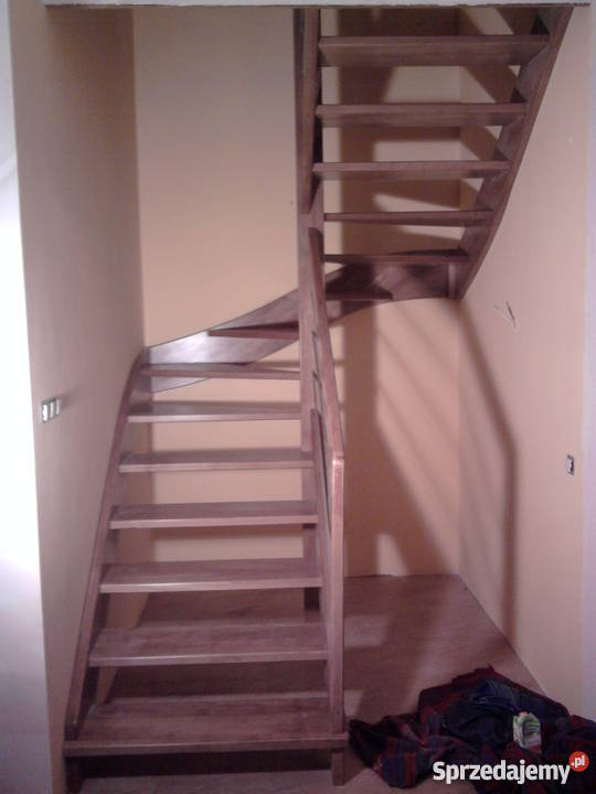 schody drewniane kielce wewnętrzne