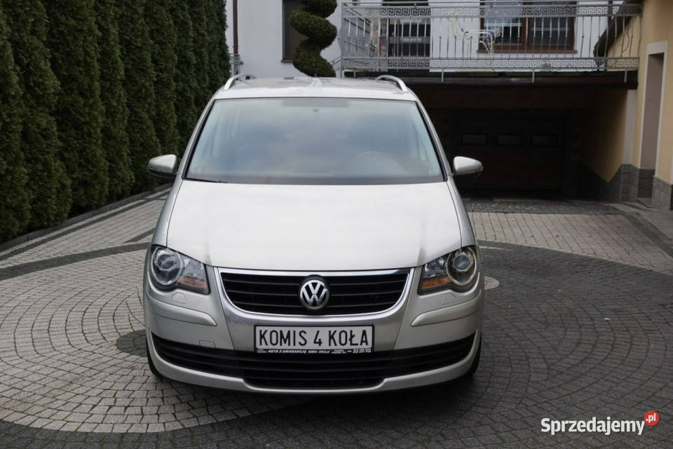 Volkswagen Touran LIFT 140 Climatronic Navi isofix Płońsk