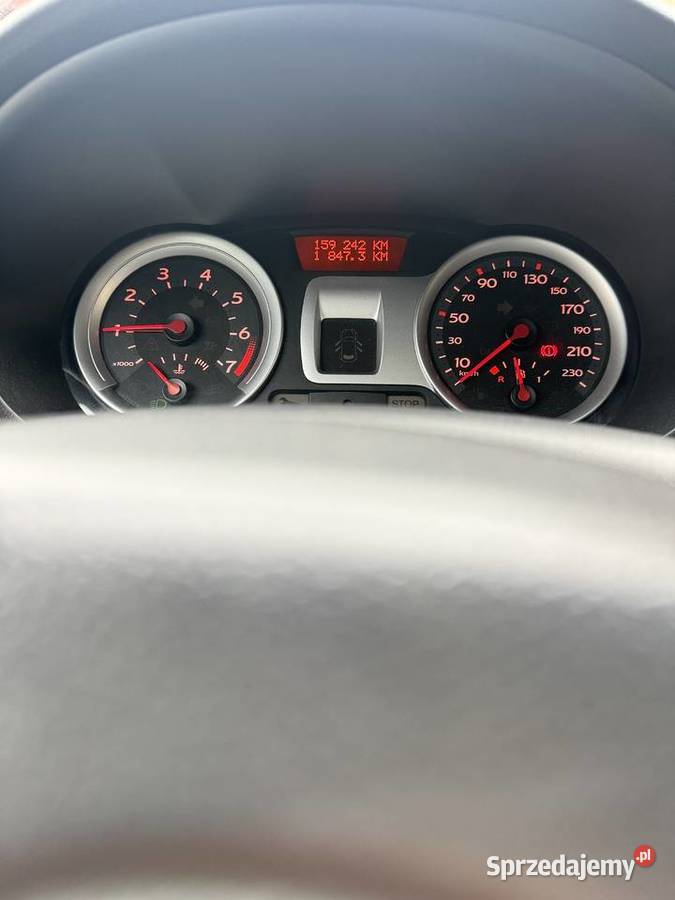 Renault Clio III 12 75 DYNAMIQUE Czarny metalik Konin