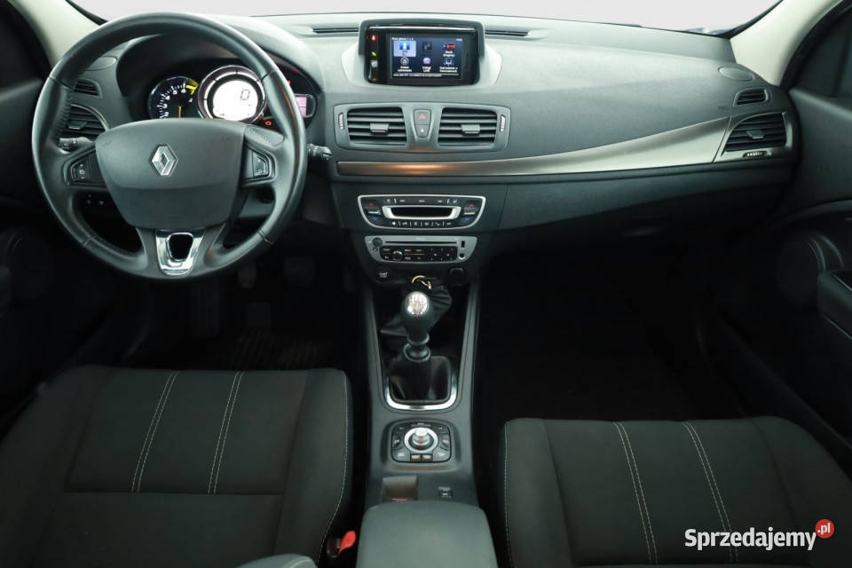 Renault Megane 12 TCe Bielany Wrocławskie