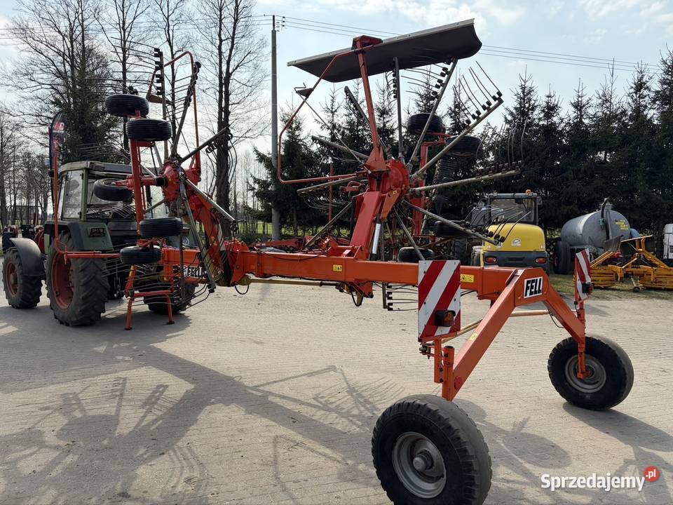 Zgrabiarka 2 karuzelowa Fella TS 1401 do boku