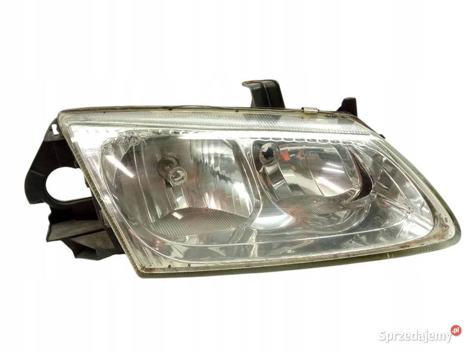 LAMPA PRZÓD PRAWA PRZED LIFT Nissan Almera I