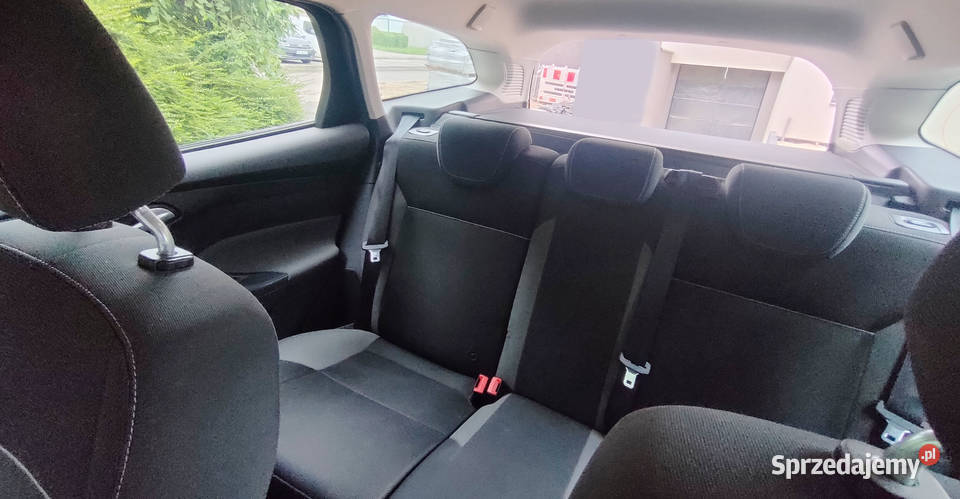 Ford Focus MK3 kombi 16 TDCi Trend Econetic lakier metallic Tychy