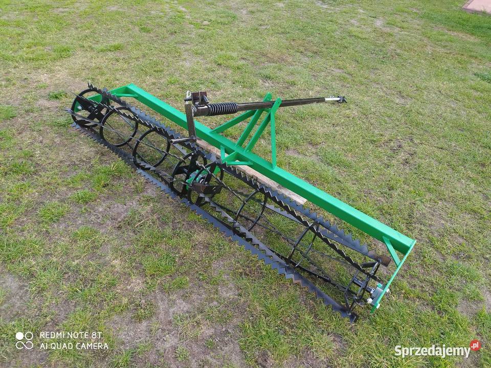 Wałek strunowy 210 i 180 NOWE na łożyskach ze małopolskie Nieczajna Dolna
