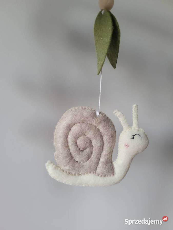 Karuzela do łóżeczka z filcu miętowa