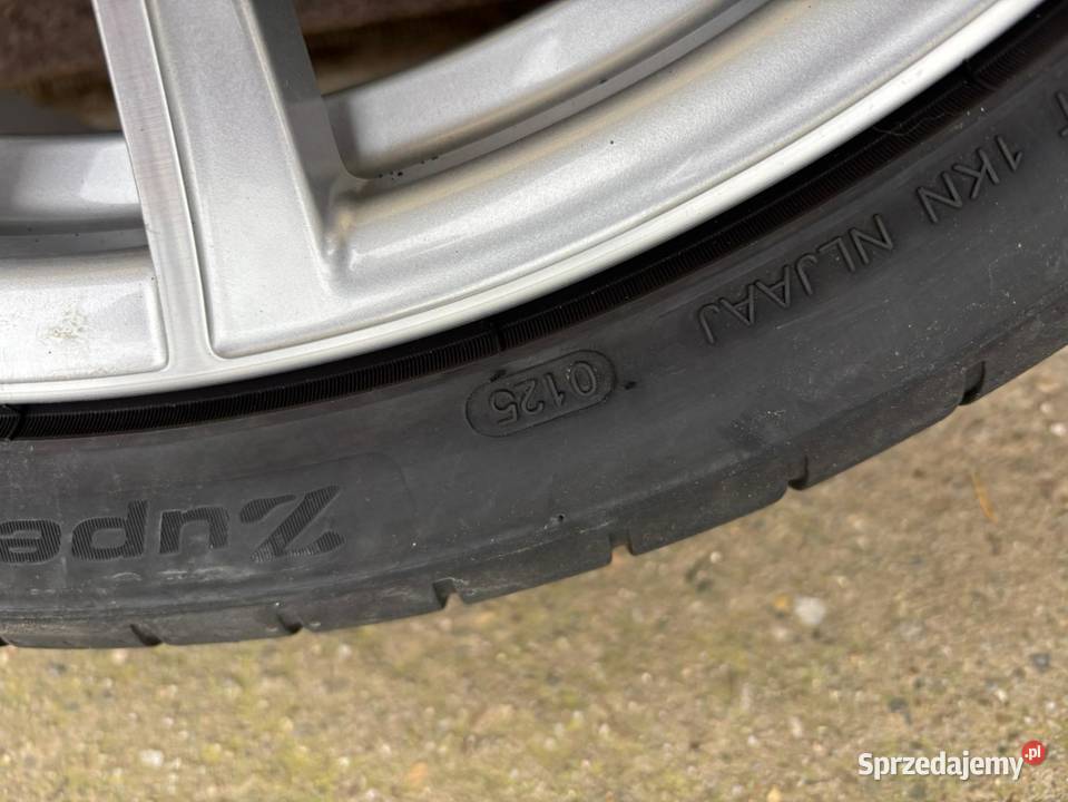 Opony 24535R19 komplet 4 nowe 35
