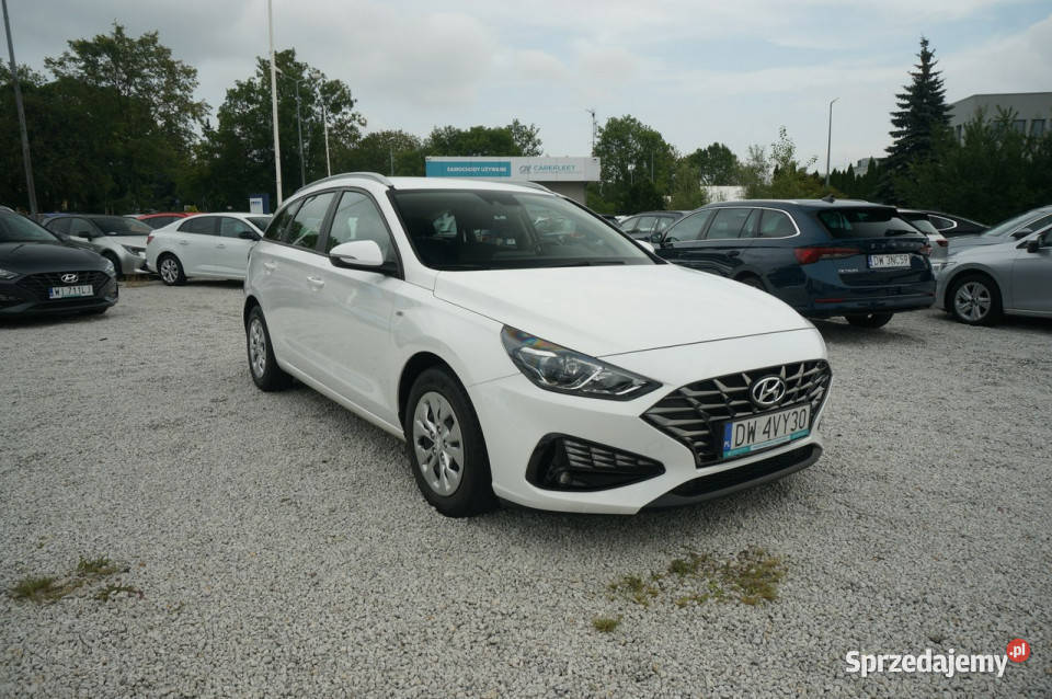 Hyundai i30 15 TGDI160 Modern Salon Polska nieuszkodzony