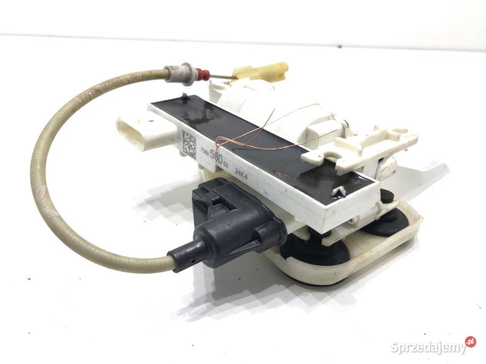 DOCIĄG ZAMEK DRZWI PRAWY PRZÓD BMW F16 SUV osobowe