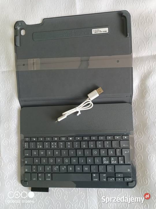 Podkładka z klawiaturą do iPad Air 2 Brzeg