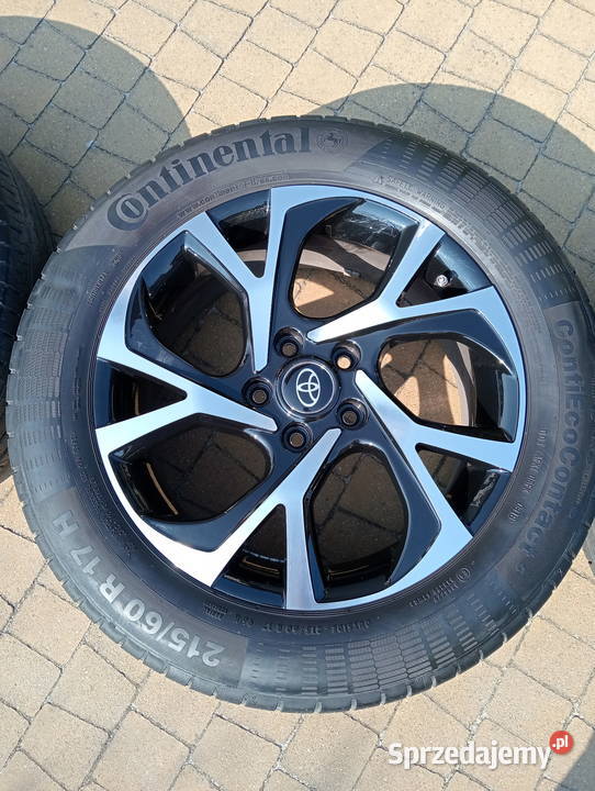 Toyota CHR roczne alufelgi koła 17 letnie Gostynin