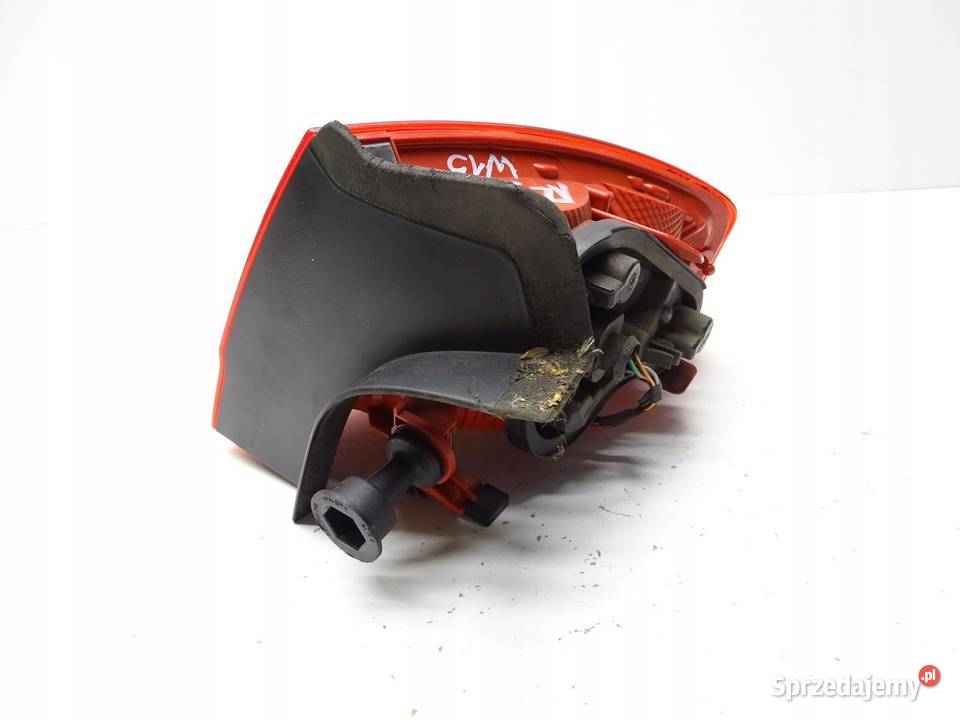 LAMPA LEWY TYŁ LEWA TYLNA W BŁOTNIK 3R5945095D osobowe Błotniki