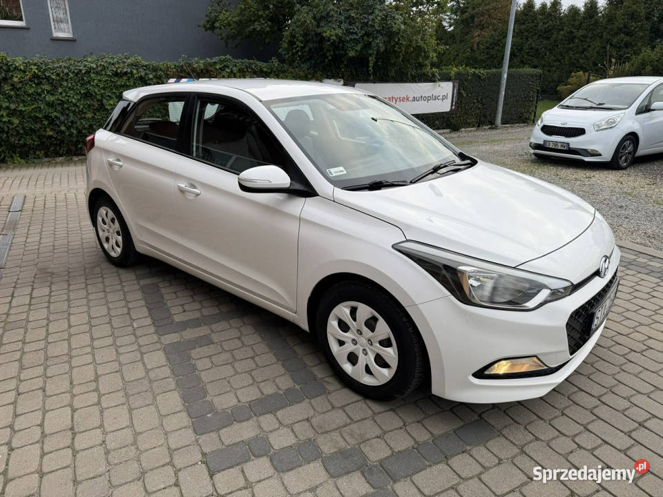 Hyundai i20 12 75 Klimatyzacja II 20142020 Orzech