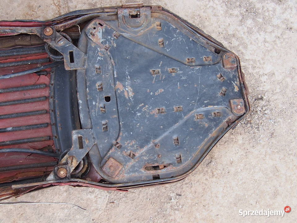 MZ ES 250 JASKÓŁKA SIEDZENIE Szewna