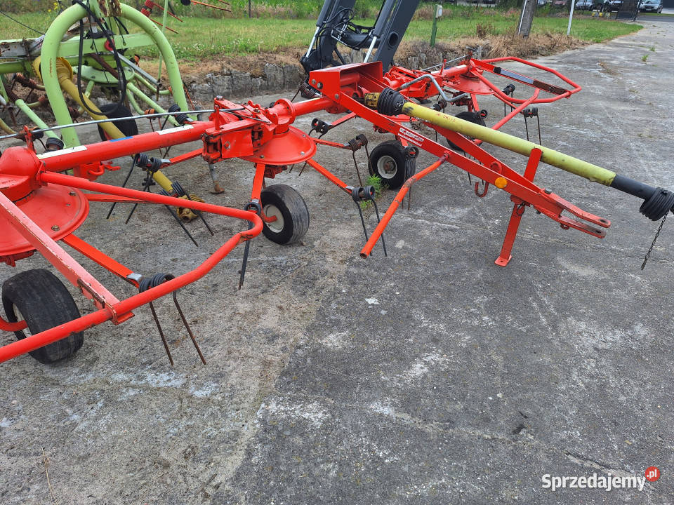 Przetrząsacz siana KUHN 5001T 5 m Digidrive Przyborki