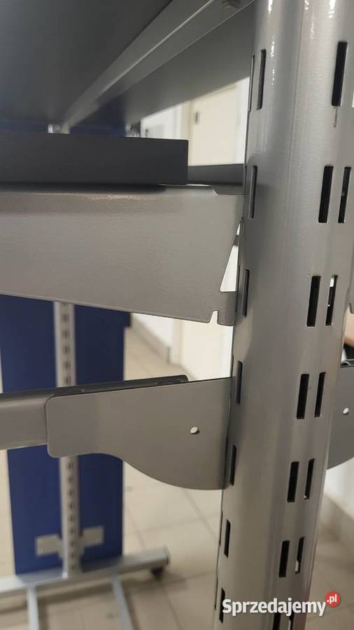 Gondola sklepowa z półkami i lustrem na kółkach śląskie Sosnowiec