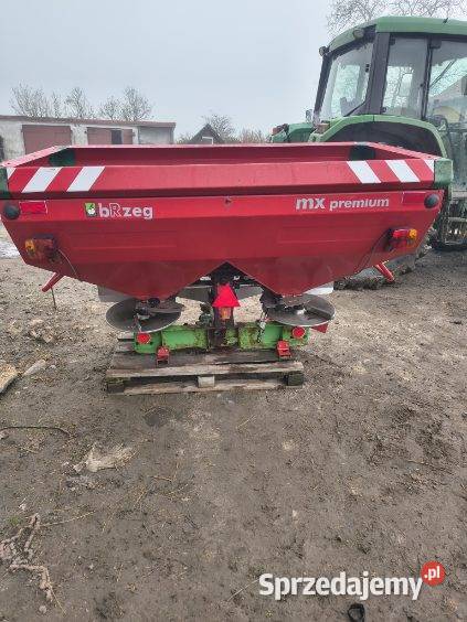 Rozsiewacz Unia mx premium 1200l