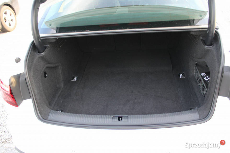 Audi A4 FVAT Gwarancja GFotele Automat Kamera