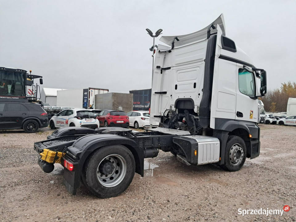 Mercedes Actros Komorniki