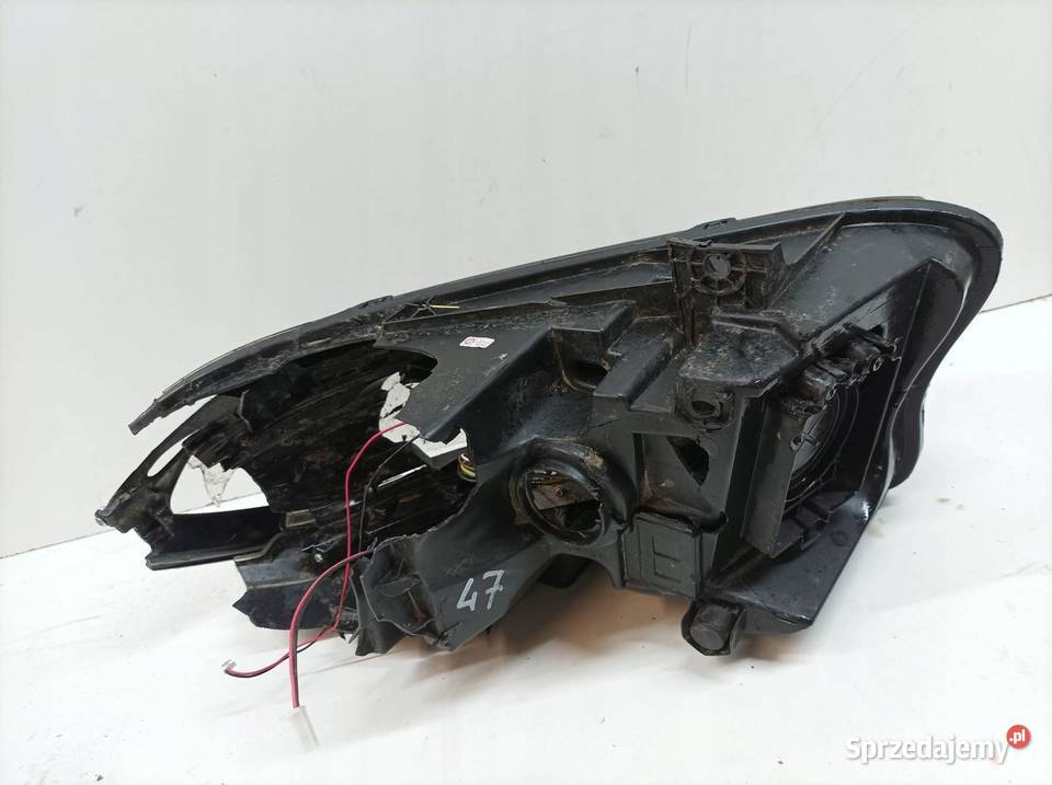 LAMPA PRZÓD PRAWA USZKODZONA Dodge Charger VII