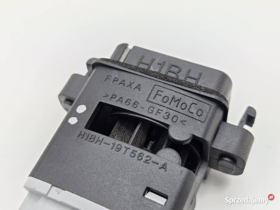 FORD FOCUS MK4 WTYCZKA KOSTKA