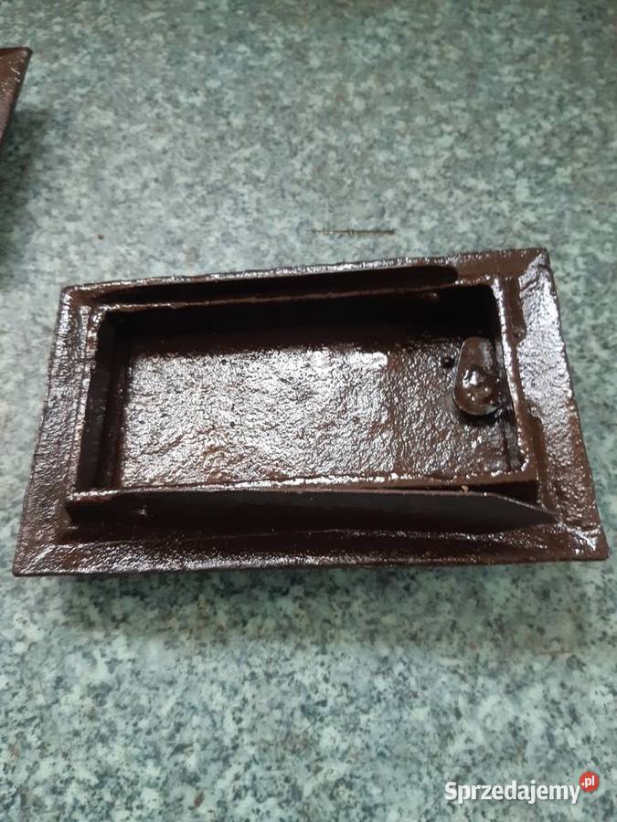 Drzwiczki wyciorowe 6x3 żeliwne lubelskie Łęczna sprzedam