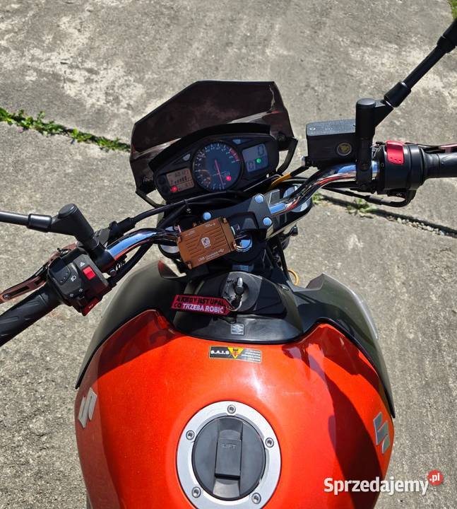 Motocykl Suzuki GSR600 Rytro