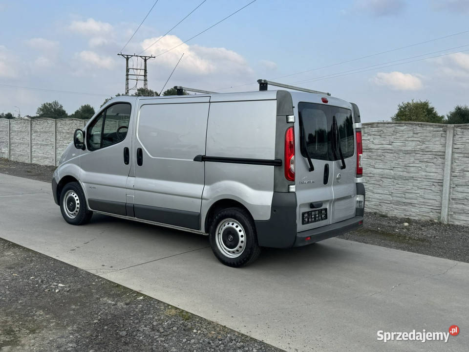 Nissan Interstar 20 Tdci Klima Karolinki